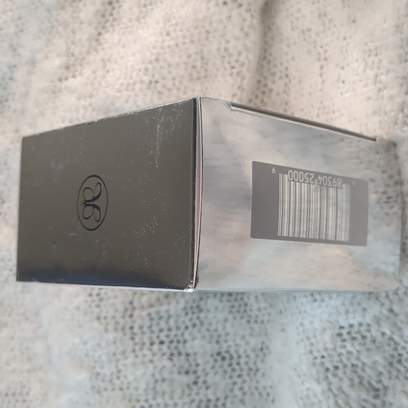 Anastasia Beverly Hills Loose Setting Powder, 25g/0.90oz - Picture 9 of 14